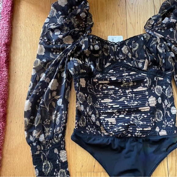 NWT Free People Brunch Date Bodysuit in Black
Combo - Picture 6 of 11